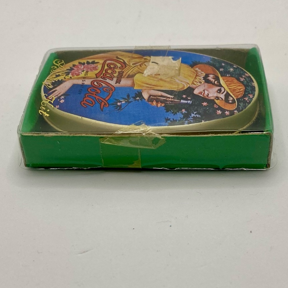 Vintage Coca-Cola Sewing Kit - Picture 6 of 8
